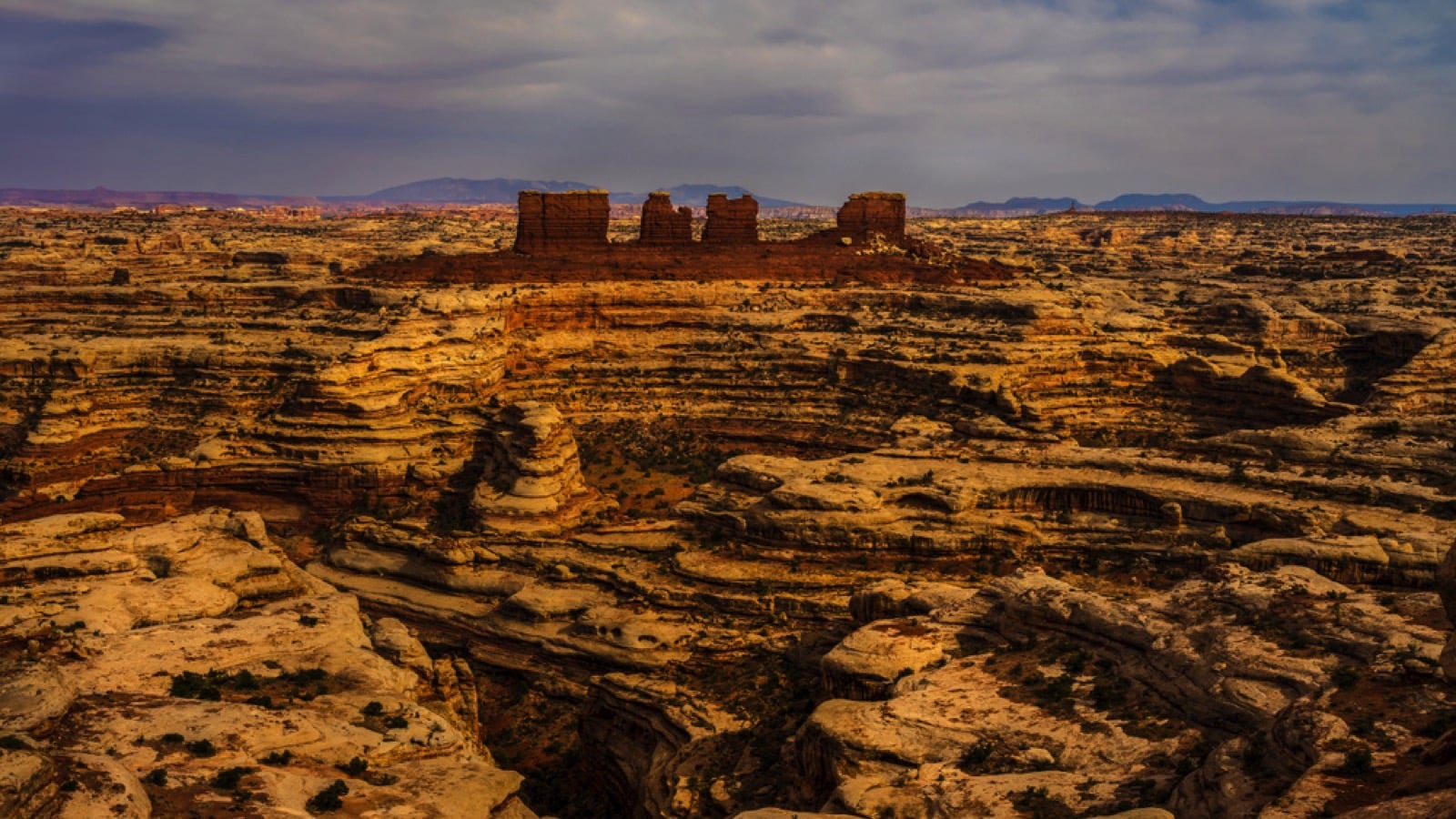 The-Maze-Canyonlands-National-Park-in-Utah