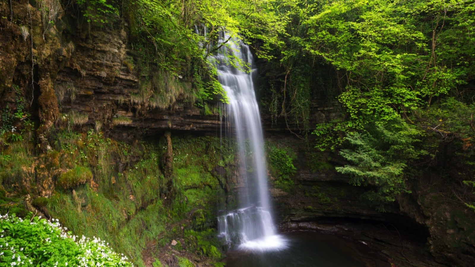 Glencar-Waterfall-Ireland