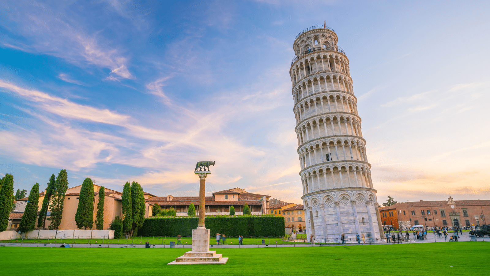 Leaning-Tower-of-Pisa-Pisa-Italy