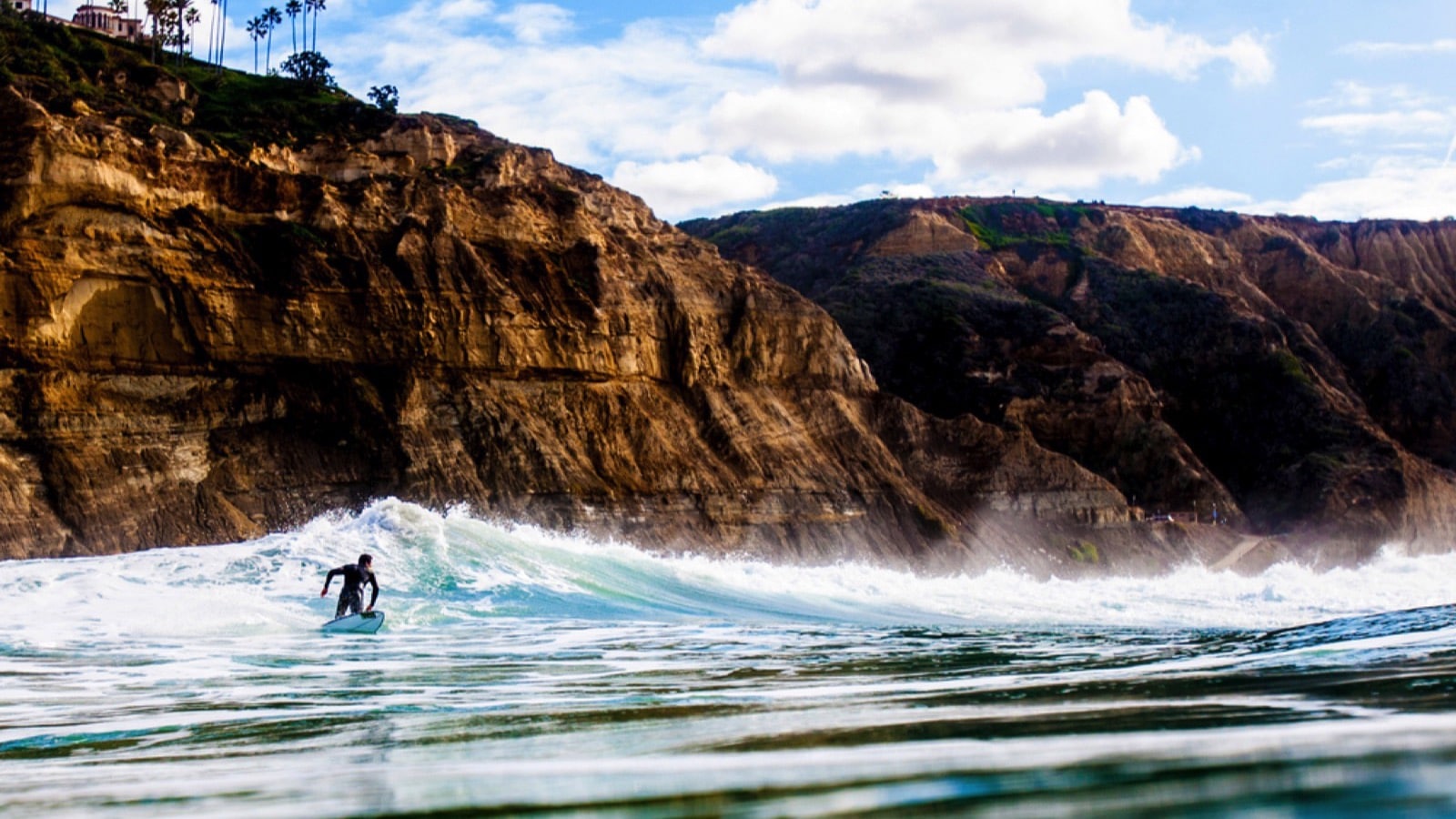 Surfing-in-San-Diego