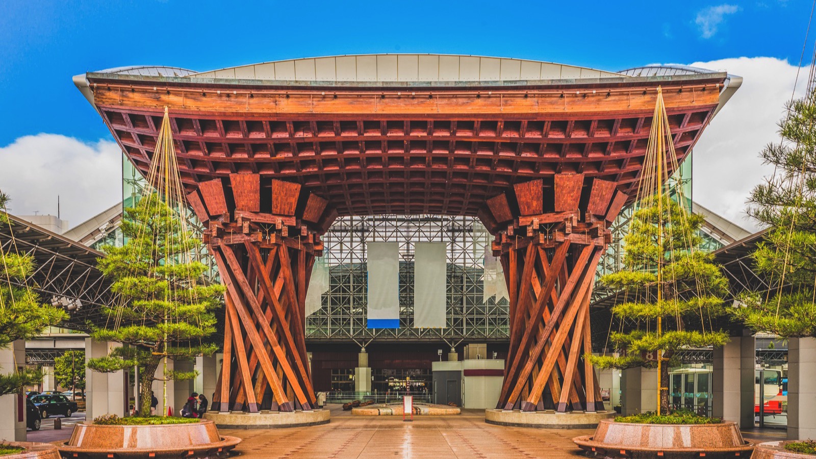 The Tsuzumi drum Gate at Kanazawa Station