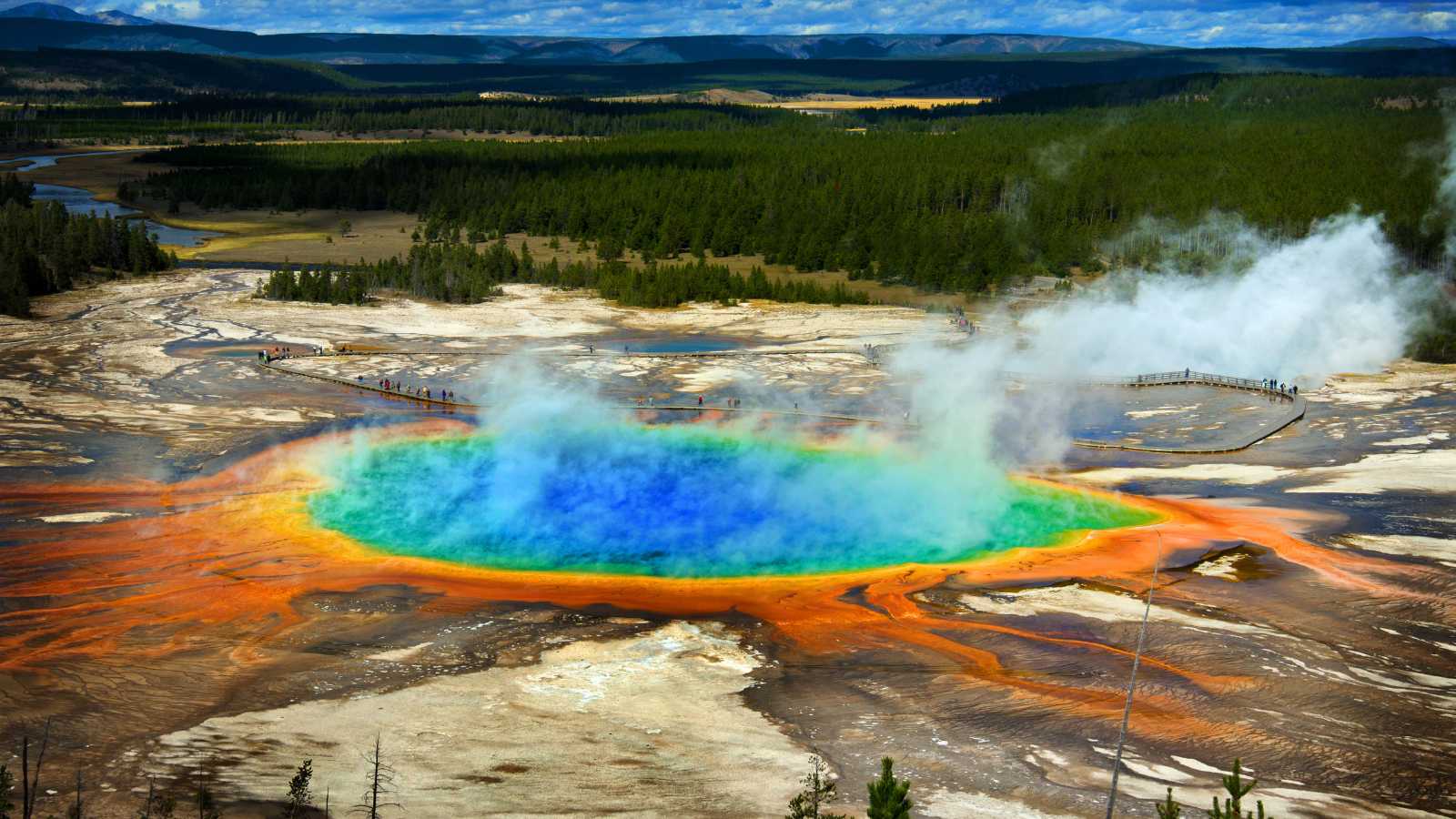 Yellowstone-National-Park