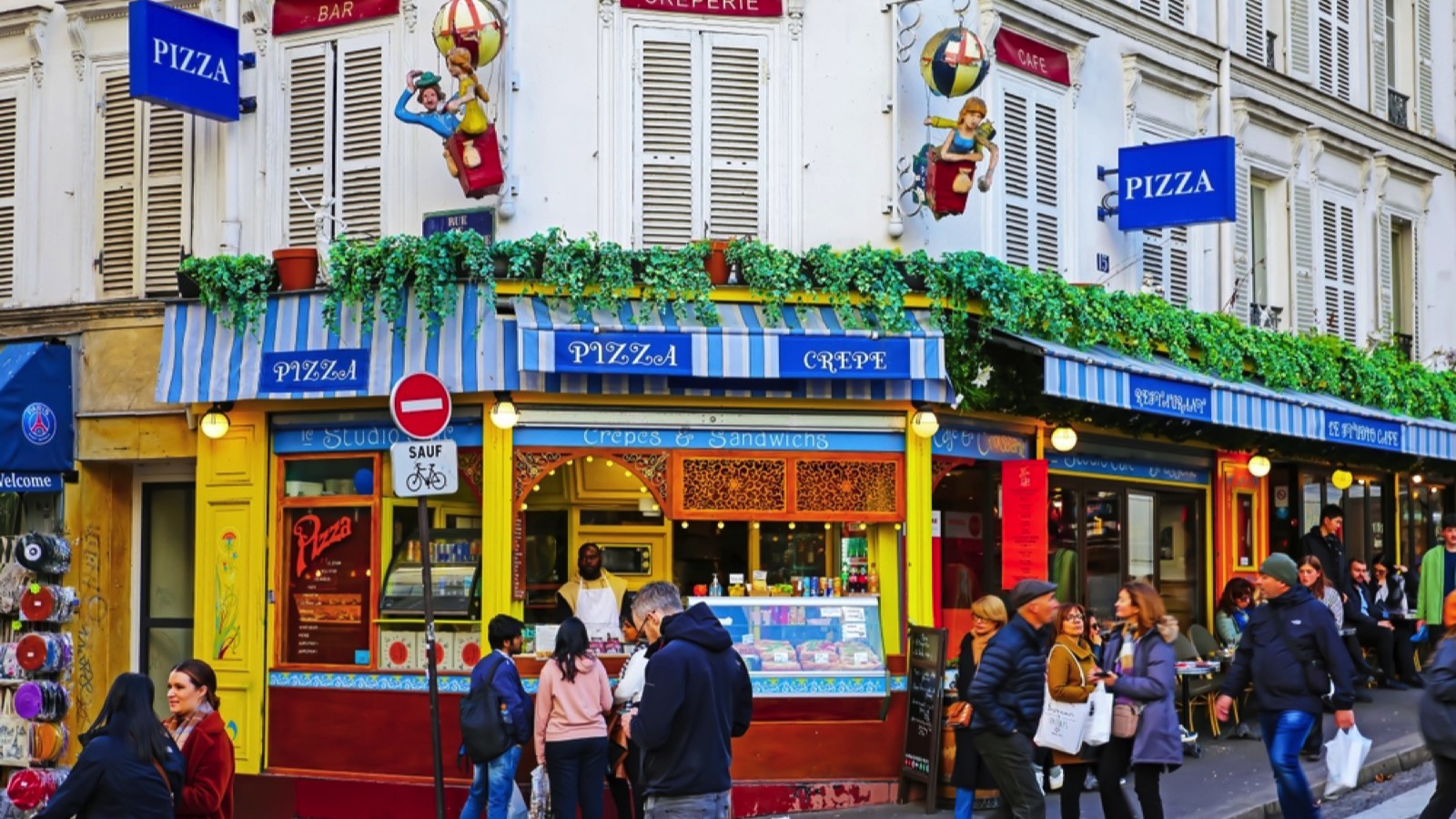 Busy parisian tourist street