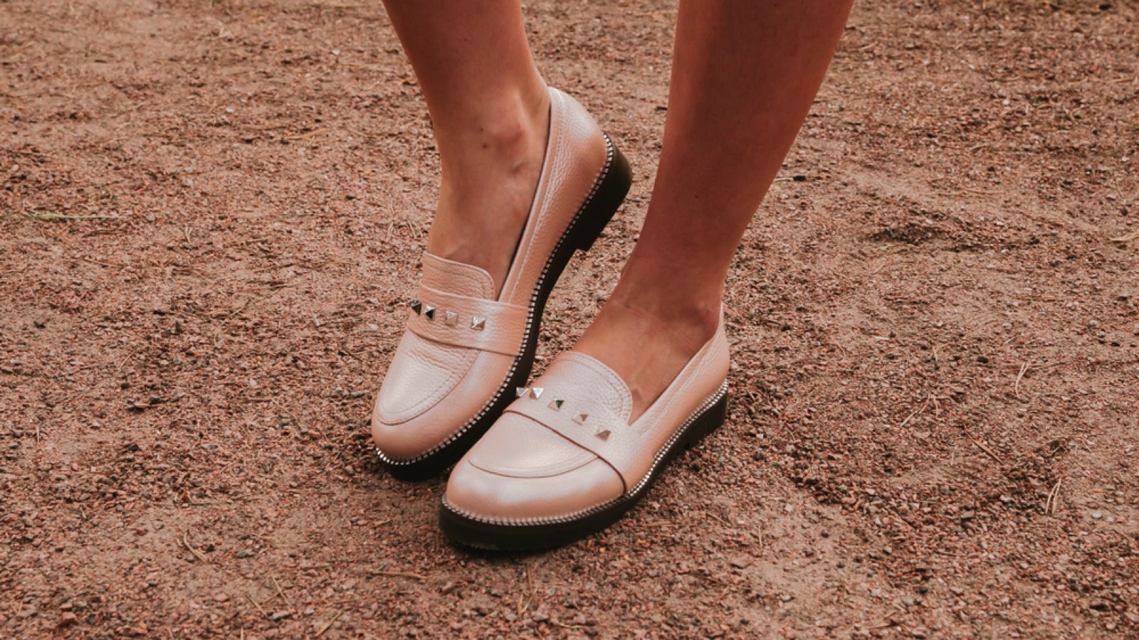 Woman-wearing-Loafers