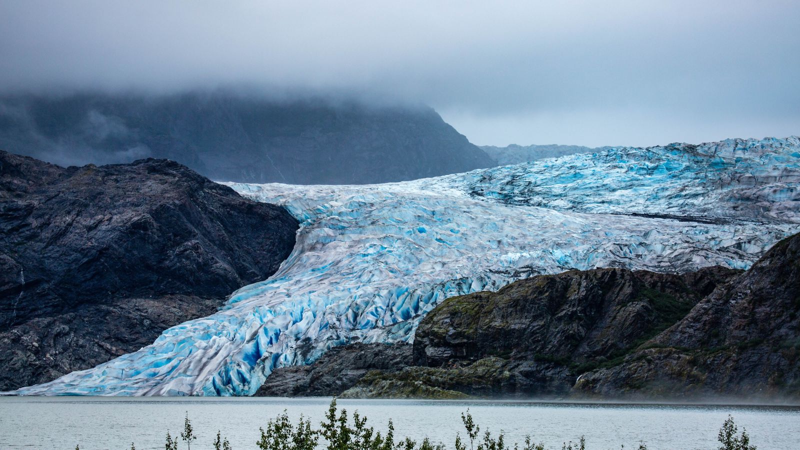 alaska-mendenhall-glacier