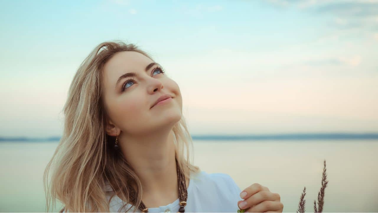 happy-woman-looking-up