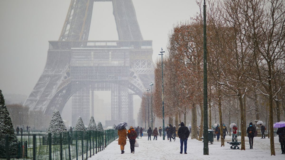 people walking in paris