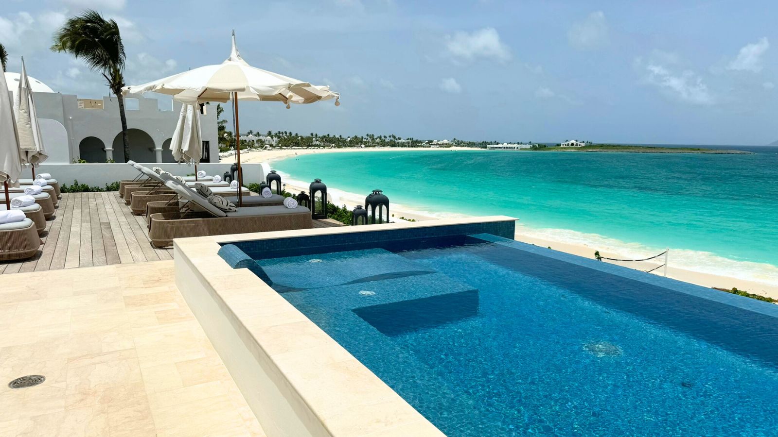 infiniti pool overlooking beach in anguilla