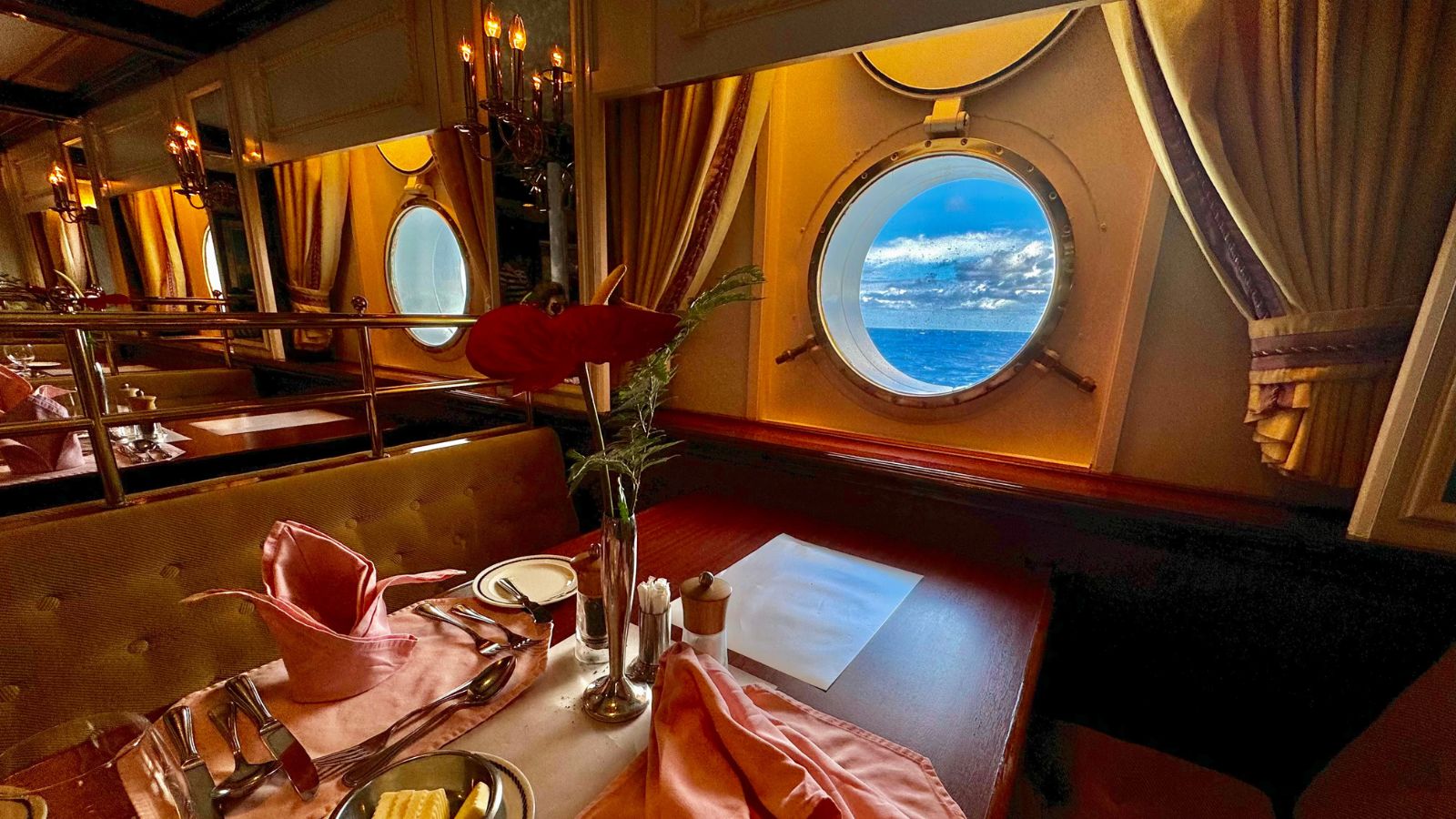 porthole in dining room on star clippers ship